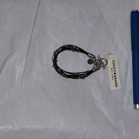 Lucky Brand Leather & Silver Toggle Bracelet NWT - Picture 3 of 9